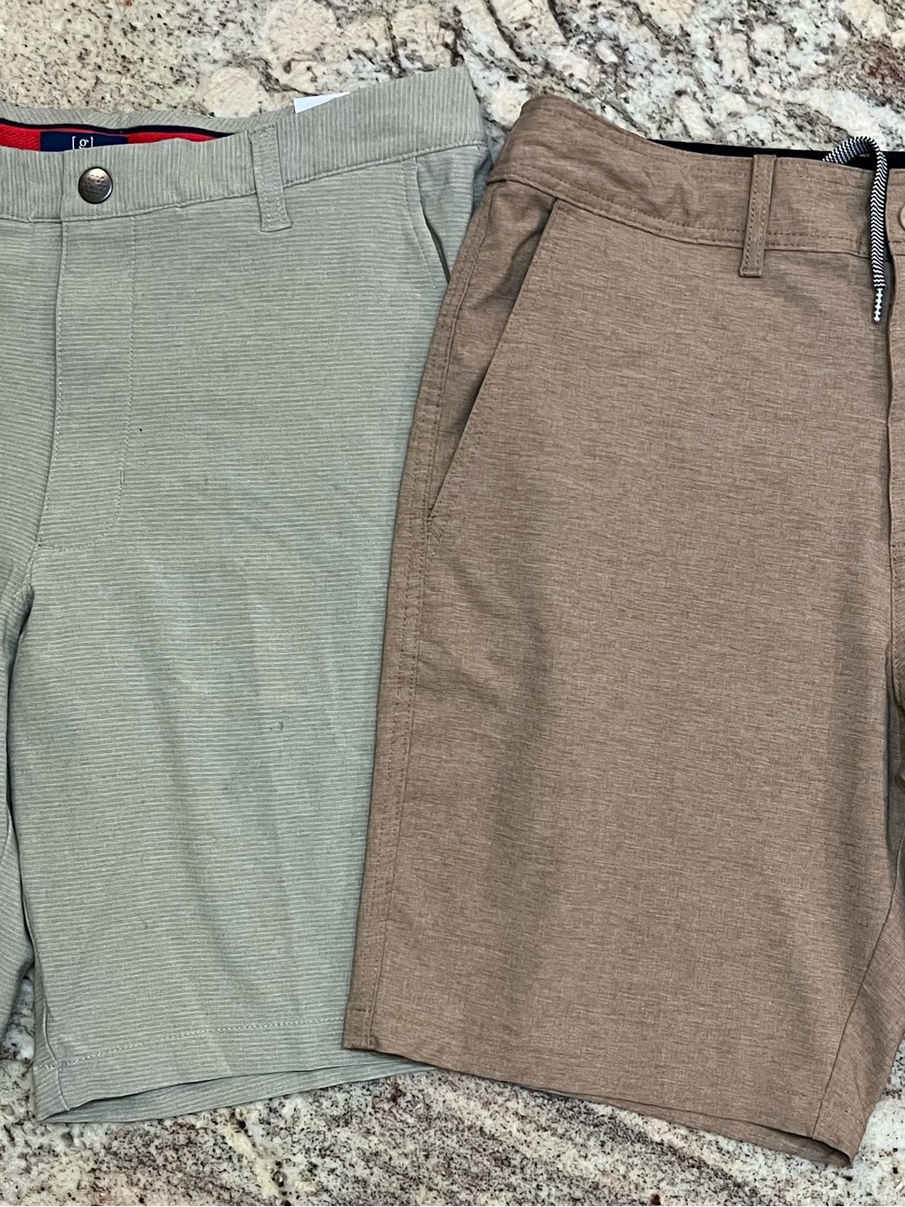 2 new Men's Casual Stretch Shorts in Sage Green and Taupe size 32